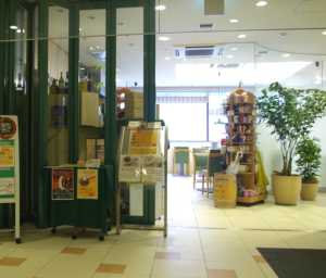 2階カフェでも対面可